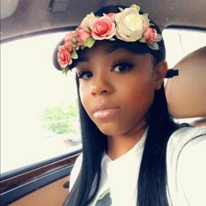 Meet your Posher, Love